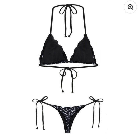 Bikini - Picture 2 of 5